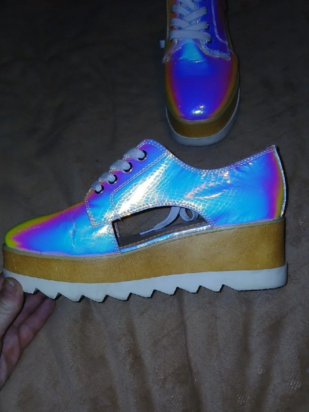 Aldo Holographic Platform Laceup Cutout Oxfords Iridescent Sz: 7.5